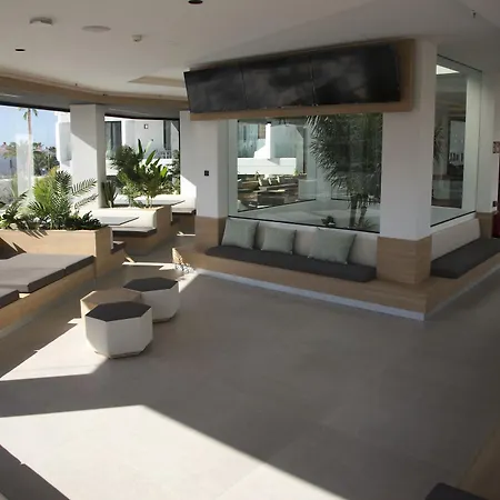 Merlin Hotel Callao Salvaje