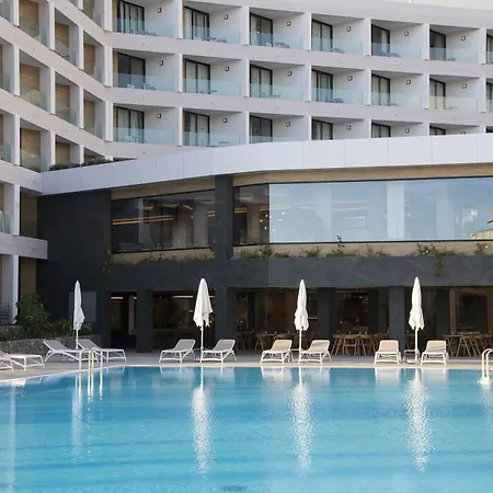 Hotel Merlin Callao Salvaje