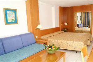 Hotel Merlin Callao Salvaje